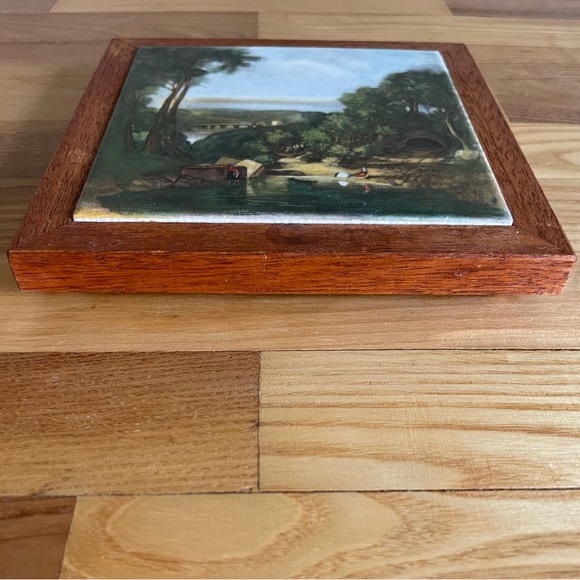 Vintage H&R Johnson Framed Tile 1980s - Picture 2 of 3